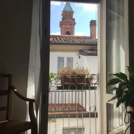 Chez Lucy Apartment *